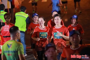 BƯỚC CHẠY CHÀO XUÂN THÀNH PHỐ QUẢNG NGÃI 2024 - Ảnh #1248930