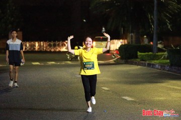 BƯỚC CHẠY CHÀO XUÂN THÀNH PHỐ QUẢNG NGÃI 2024 - Ảnh #1225106