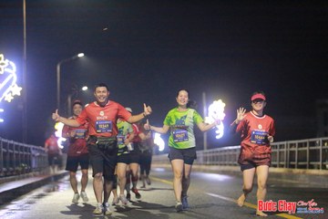 BƯỚC CHẠY CHÀO XUÂN THÀNH PHỐ QUẢNG NGÃI 2024 - Ảnh #1220007