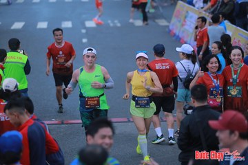 BƯỚC CHẠY CHÀO XUÂN THÀNH PHỐ QUẢNG NGÃI 2024 - Ảnh #1220766