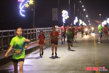BƯỚC CHẠY CHÀO XUÂN THÀNH PHỐ QUẢNG NGÃI 2024 - Ảnh #1236109