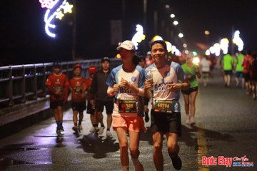 BƯỚC CHẠY CHÀO XUÂN THÀNH PHỐ QUẢNG NGÃI 2024 - Ảnh #1232766