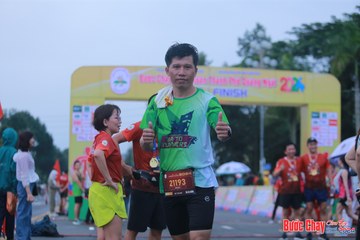 BƯỚC CHẠY CHÀO XUÂN THÀNH PHỐ QUẢNG NGÃI 2024 - Ảnh #1221356