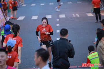 BƯỚC CHẠY CHÀO XUÂN THÀNH PHỐ QUẢNG NGÃI 2024 - Ảnh #1250867
