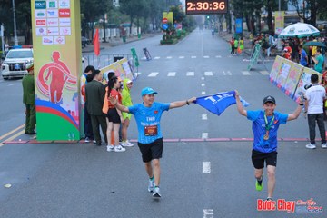 BƯỚC CHẠY CHÀO XUÂN THÀNH PHỐ QUẢNG NGÃI 2024 - Ảnh #1252144