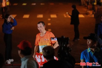 BƯỚC CHẠY CHÀO XUÂN THÀNH PHỐ QUẢNG NGÃI 2024 - Ảnh #1240603