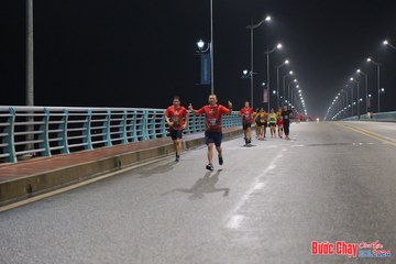 BƯỚC CHẠY CHÀO XUÂN THÀNH PHỐ QUẢNG NGÃI 2024 - Ảnh #1254845