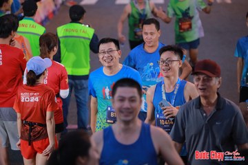 BƯỚC CHẠY CHÀO XUÂN THÀNH PHỐ QUẢNG NGÃI 2024 - Ảnh #1250259