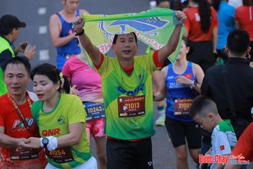 BƯỚC CHẠY CHÀO XUÂN THÀNH PHỐ QUẢNG NGÃI 2024 - Ảnh #1250943