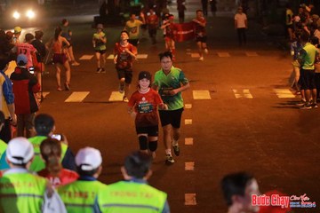 BƯỚC CHẠY CHÀO XUÂN THÀNH PHỐ QUẢNG NGÃI 2024 - Ảnh #1248310