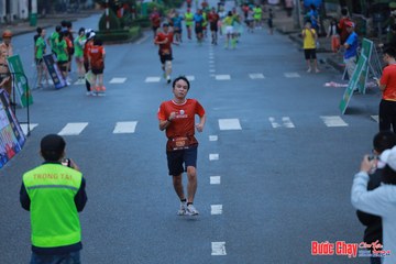 BƯỚC CHẠY CHÀO XUÂN THÀNH PHỐ QUẢNG NGÃI 2024 - Ảnh #1251706