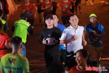 BƯỚC CHẠY CHÀO XUÂN THÀNH PHỐ QUẢNG NGÃI 2024 - Ảnh #1248916