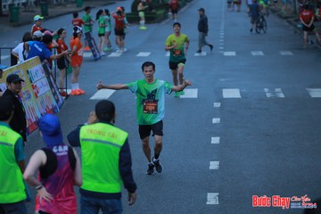 BƯỚC CHẠY CHÀO XUÂN THÀNH PHỐ QUẢNG NGÃI 2024 - Ảnh #1251167