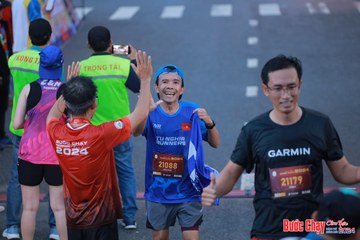 BƯỚC CHẠY CHÀO XUÂN THÀNH PHỐ QUẢNG NGÃI 2024 - Ảnh #1251129