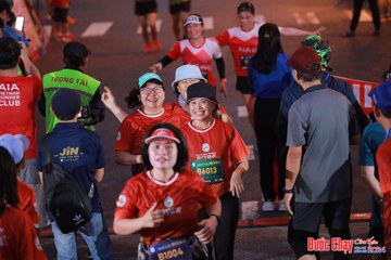 BƯỚC CHẠY CHÀO XUÂN THÀNH PHỐ QUẢNG NGÃI 2024 - Ảnh #1249832