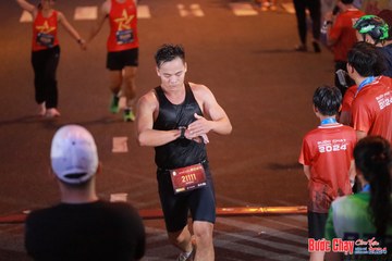 BƯỚC CHẠY CHÀO XUÂN THÀNH PHỐ QUẢNG NGÃI 2024 - Ảnh #1249410
