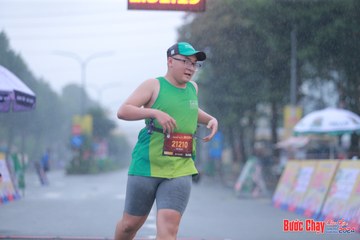 BƯỚC CHẠY CHÀO XUÂN THÀNH PHỐ QUẢNG NGÃI 2024 - Ảnh #1222355