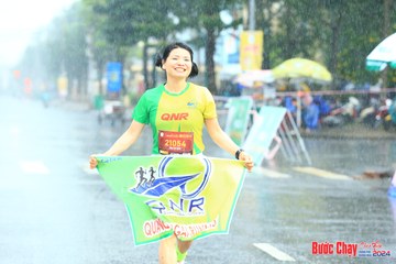 BƯỚC CHẠY CHÀO XUÂN THÀNH PHỐ QUẢNG NGÃI 2024 - Ảnh #1238493