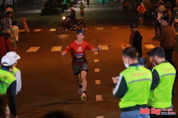 BƯỚC CHẠY CHÀO XUÂN THÀNH PHỐ QUẢNG NGÃI 2024 - Ảnh #1242489