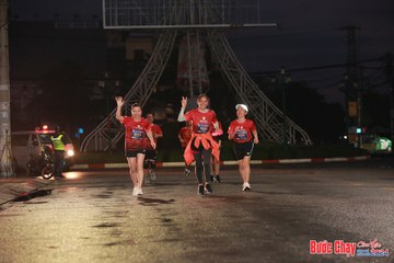 BƯỚC CHẠY CHÀO XUÂN THÀNH PHỐ QUẢNG NGÃI 2024 - Ảnh #1229979