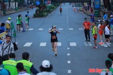BƯỚC CHẠY CHÀO XUÂN THÀNH PHỐ QUẢNG NGÃI 2024 - Ảnh #1251641