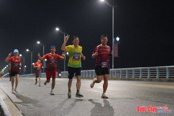 BƯỚC CHẠY CHÀO XUÂN THÀNH PHỐ QUẢNG NGÃI 2024 - Ảnh #1253510
