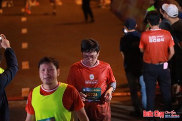 BƯỚC CHẠY CHÀO XUÂN THÀNH PHỐ QUẢNG NGÃI 2024 - Ảnh #1247296