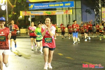 BƯỚC CHẠY CHÀO XUÂN THÀNH PHỐ QUẢNG NGÃI 2024 - Ảnh #1223043