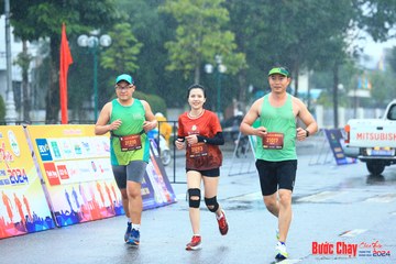 BƯỚC CHẠY CHÀO XUÂN THÀNH PHỐ QUẢNG NGÃI 2024 - Ảnh #1238420