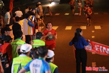 BƯỚC CHẠY CHÀO XUÂN THÀNH PHỐ QUẢNG NGÃI 2024 - Ảnh #1246410