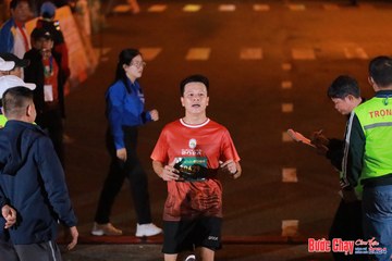 BƯỚC CHẠY CHÀO XUÂN THÀNH PHỐ QUẢNG NGÃI 2024 - Ảnh #1241783