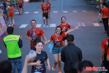 BƯỚC CHẠY CHÀO XUÂN THÀNH PHỐ QUẢNG NGÃI 2024 - Ảnh #1250629