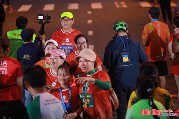 BƯỚC CHẠY CHÀO XUÂN THÀNH PHỐ QUẢNG NGÃI 2024 - Ảnh #1249756