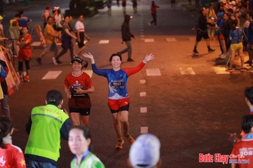 BƯỚC CHẠY CHÀO XUÂN THÀNH PHỐ QUẢNG NGÃI 2024 - Ảnh #1249318