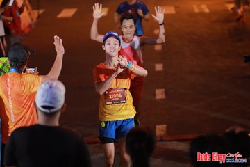 BƯỚC CHẠY CHÀO XUÂN THÀNH PHỐ QUẢNG NGÃI 2024 - Ảnh #1249057