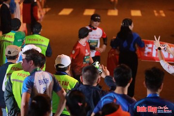 BƯỚC CHẠY CHÀO XUÂN THÀNH PHỐ QUẢNG NGÃI 2024 - Ảnh #1246568