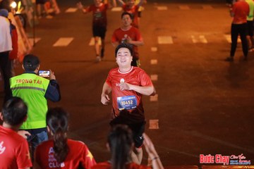 BƯỚC CHẠY CHÀO XUÂN THÀNH PHỐ QUẢNG NGÃI 2024 - Ảnh #1248722