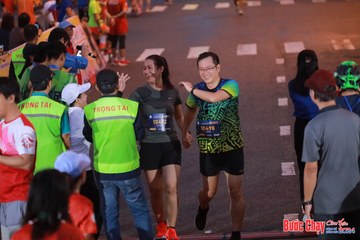 BƯỚC CHẠY CHÀO XUÂN THÀNH PHỐ QUẢNG NGÃI 2024 - Ảnh #1249851