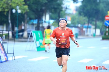 BƯỚC CHẠY CHÀO XUÂN THÀNH PHỐ QUẢNG NGÃI 2024 - Ảnh #1233074