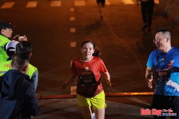 BƯỚC CHẠY CHÀO XUÂN THÀNH PHỐ QUẢNG NGÃI 2024 - Ảnh #1247132