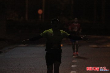 BƯỚC CHẠY CHÀO XUÂN THÀNH PHỐ QUẢNG NGÃI 2024 - Ảnh #1221749
