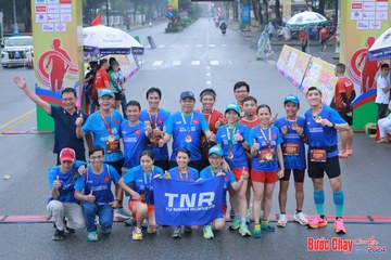 BƯỚC CHẠY CHÀO XUÂN THÀNH PHỐ QUẢNG NGÃI 2024 - Ảnh #1252370