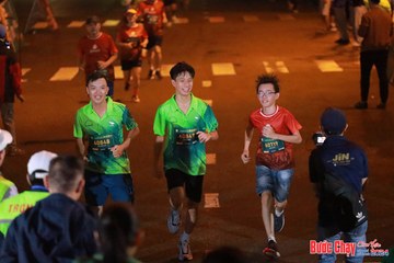 BƯỚC CHẠY CHÀO XUÂN THÀNH PHỐ QUẢNG NGÃI 2024 - Ảnh #1245347