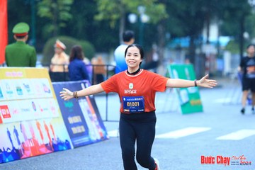 BƯỚC CHẠY CHÀO XUÂN THÀNH PHỐ QUẢNG NGÃI 2024 - Ảnh #1232193