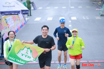 BƯỚC CHẠY CHÀO XUÂN THÀNH PHỐ QUẢNG NGÃI 2024 - Ảnh #1252243