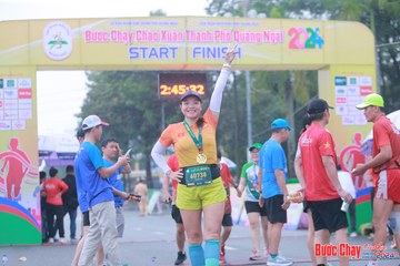 BƯỚC CHẠY CHÀO XUÂN THÀNH PHỐ QUẢNG NGÃI 2024 - Ảnh #1222194