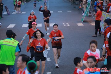 BƯỚC CHẠY CHÀO XUÂN THÀNH PHỐ QUẢNG NGÃI 2024 - Ảnh #1250957