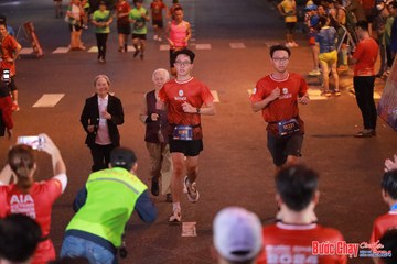 BƯỚC CHẠY CHÀO XUÂN THÀNH PHỐ QUẢNG NGÃI 2024 - Ảnh #1249422