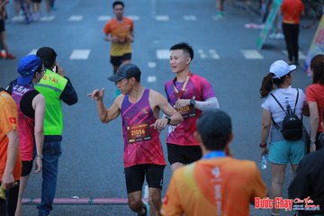 BƯỚC CHẠY CHÀO XUÂN THÀNH PHỐ QUẢNG NGÃI 2024 - Ảnh #1251273