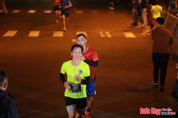 BƯỚC CHẠY CHÀO XUÂN THÀNH PHỐ QUẢNG NGÃI 2024 - Ảnh #1245080